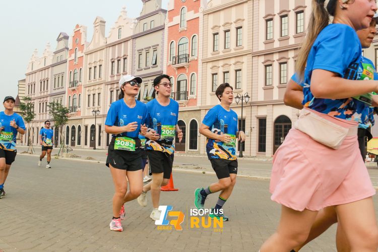 Race photo from ISOPlus Run 2024 Jakarta