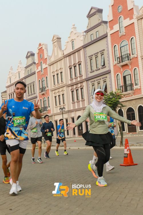 Race photo from ISOPlus Run 2024 Jakarta