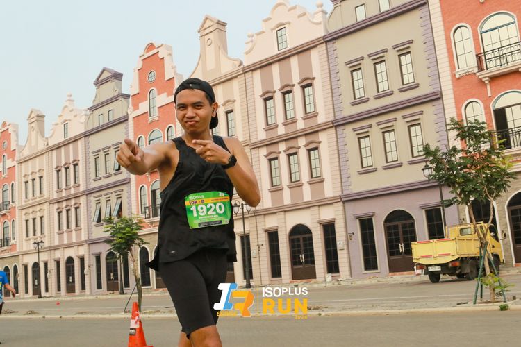 Race photo from ISOPlus Run 2024 Jakarta