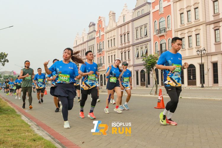 Race photo from ISOPlus Run 2024 Jakarta