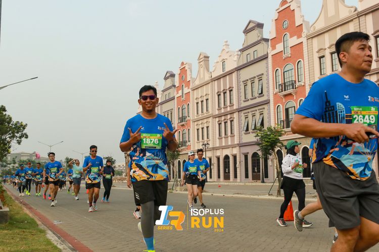 Race photo from ISOPlus Run 2024 Jakarta