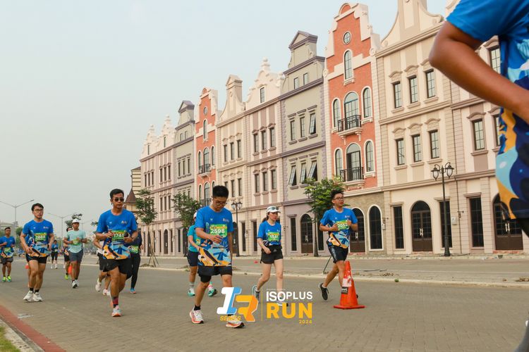 Race photo from ISOPlus Run 2024 Jakarta