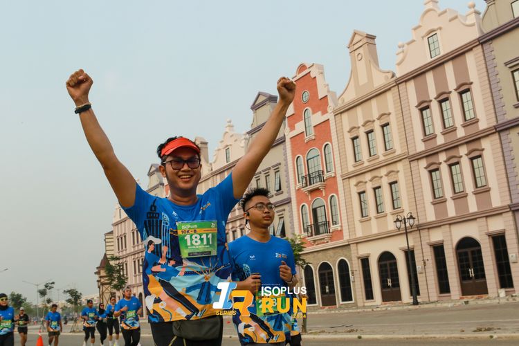 Race photo from ISOPlus Run 2024 Jakarta