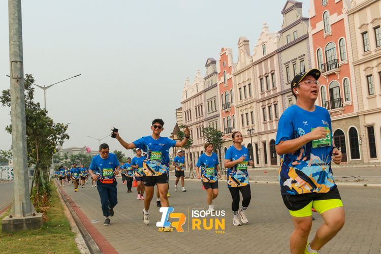Race photo from ISOPlus Run 2024 Jakarta