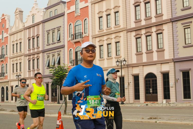 Race photo from ISOPlus Run 2024 Jakarta