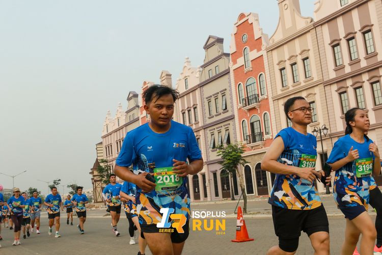 Race photo from ISOPlus Run 2024 Jakarta