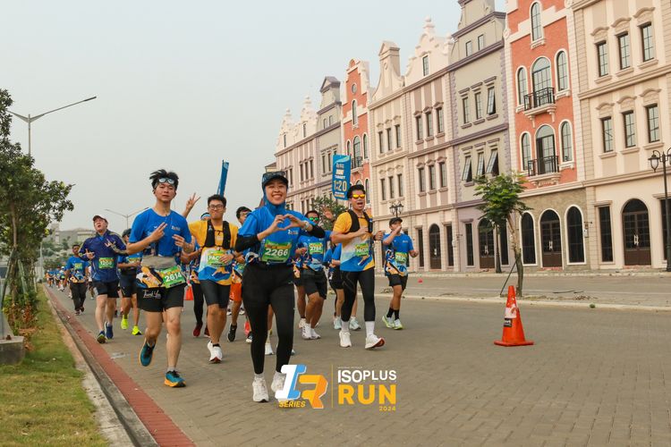 Race photo from ISOPlus Run 2024 Jakarta