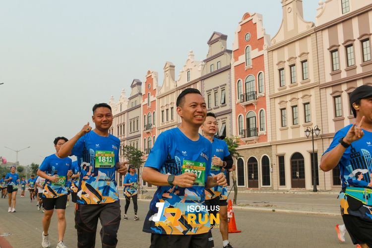 Race photo from ISOPlus Run 2024 Jakarta