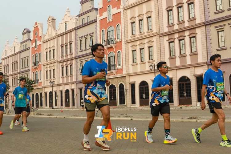 Race photo from ISOPlus Run 2024 Jakarta