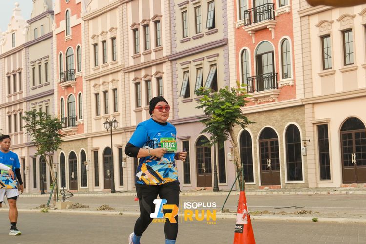 Race photo from ISOPlus Run 2024 Jakarta