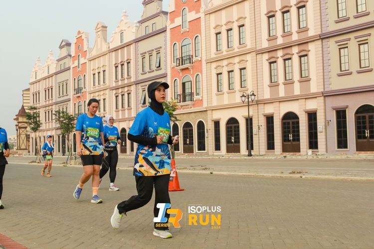 Race photo from ISOPlus Run 2024 Jakarta