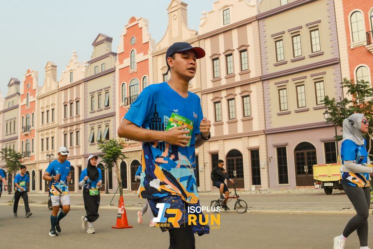 Race photo from ISOPlus Run 2024 Jakarta