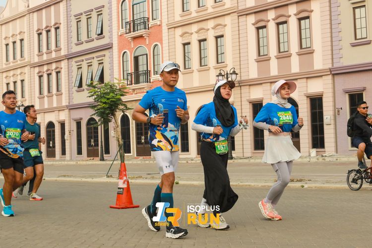Race photo from ISOPlus Run 2024 Jakarta