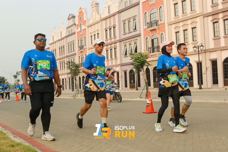Race photo from ISOPlus Run 2024 Jakarta
