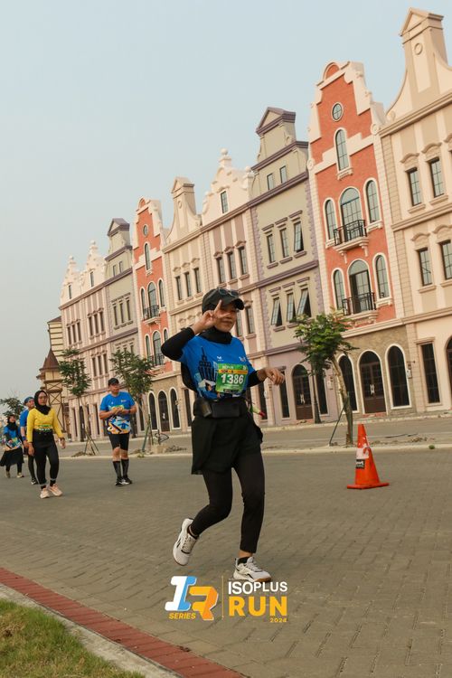 Race photo from ISOPlus Run 2024 Jakarta