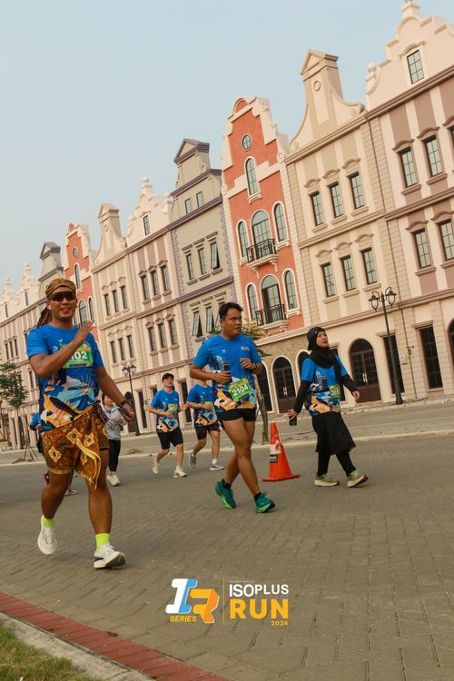 Race photo from ISOPlus Run 2024 Jakarta