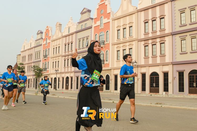 Race photo from ISOPlus Run 2024 Jakarta