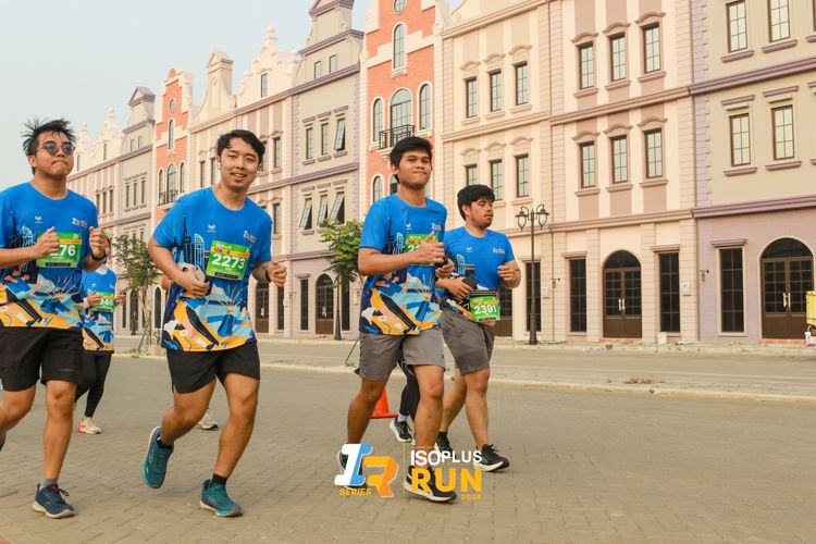 Race photo from ISOPlus Run 2024 Jakarta