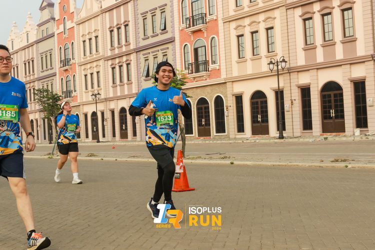 Race photo from ISOPlus Run 2024 Jakarta