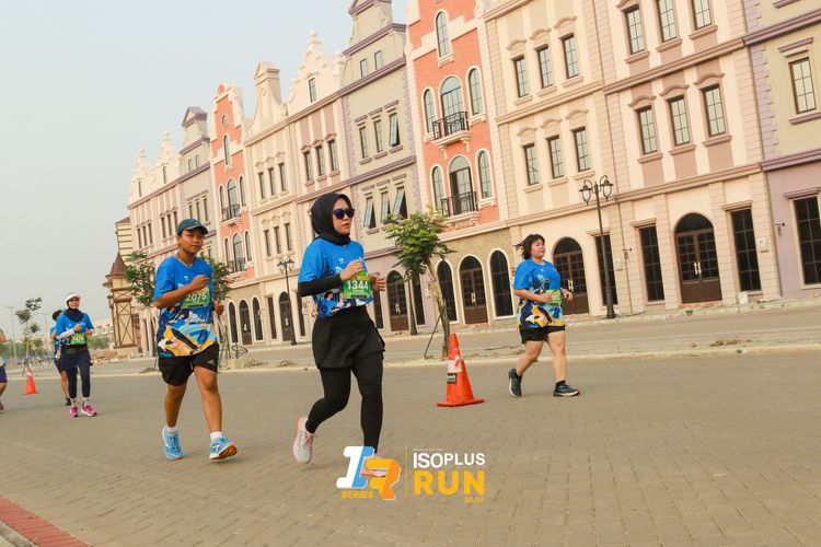 Race photo from ISOPlus Run 2024 Jakarta
