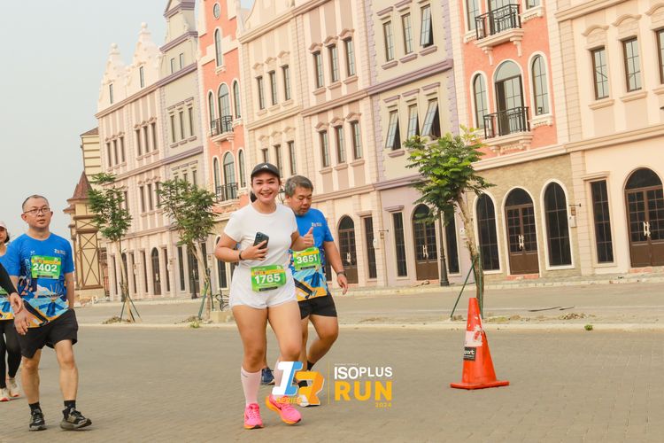 Race photo from ISOPlus Run 2024 Jakarta