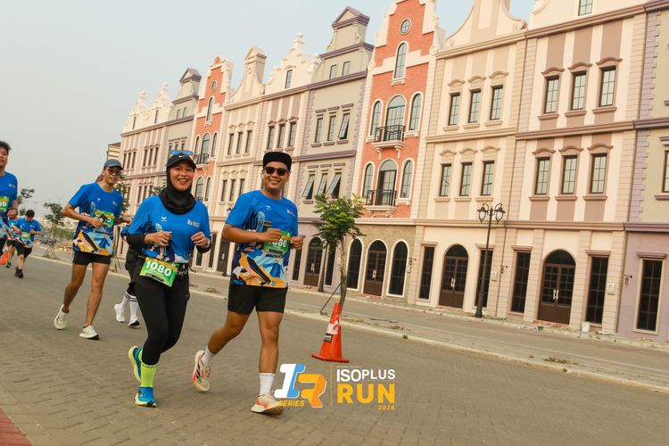 Race photo from ISOPlus Run 2024 Jakarta