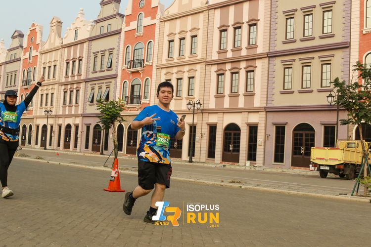 Race photo from ISOPlus Run 2024 Jakarta
