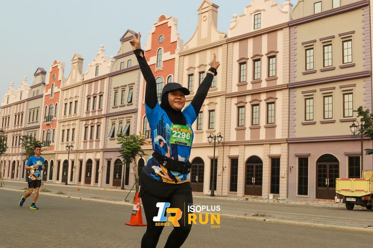 Race photo from ISOPlus Run 2024 Jakarta