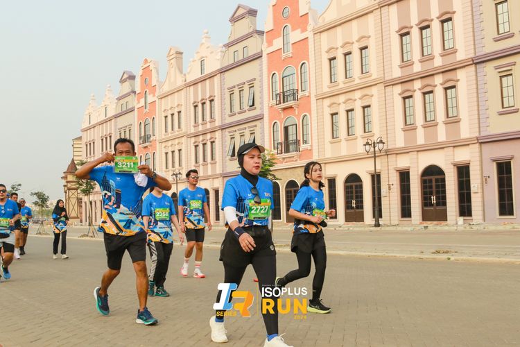 Race photo from ISOPlus Run 2024 Jakarta