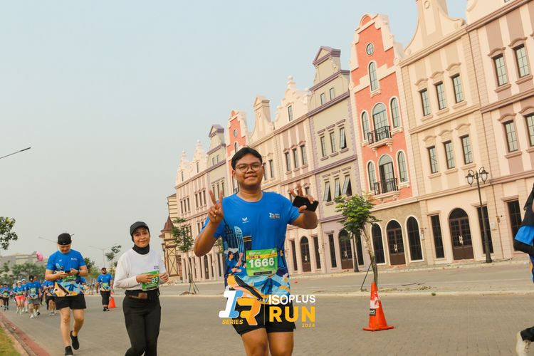 Race photo from ISOPlus Run 2024 Jakarta