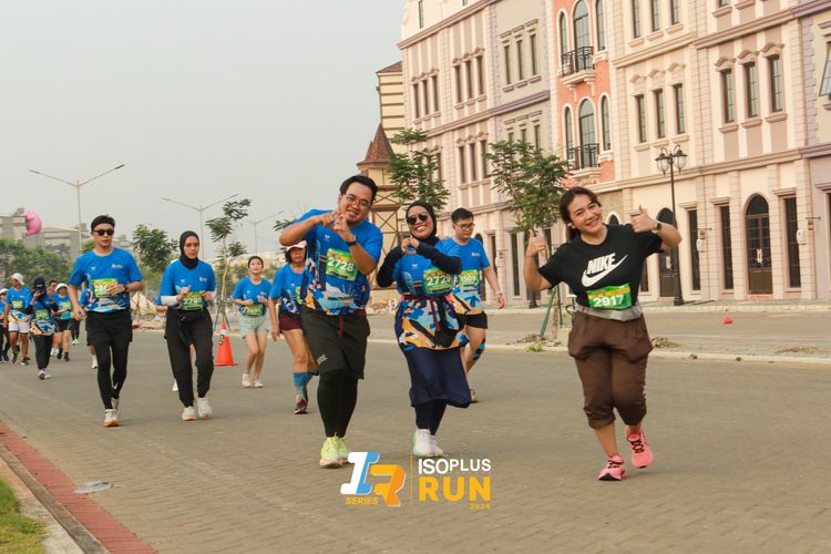 Race photo from ISOPlus Run 2024 Jakarta