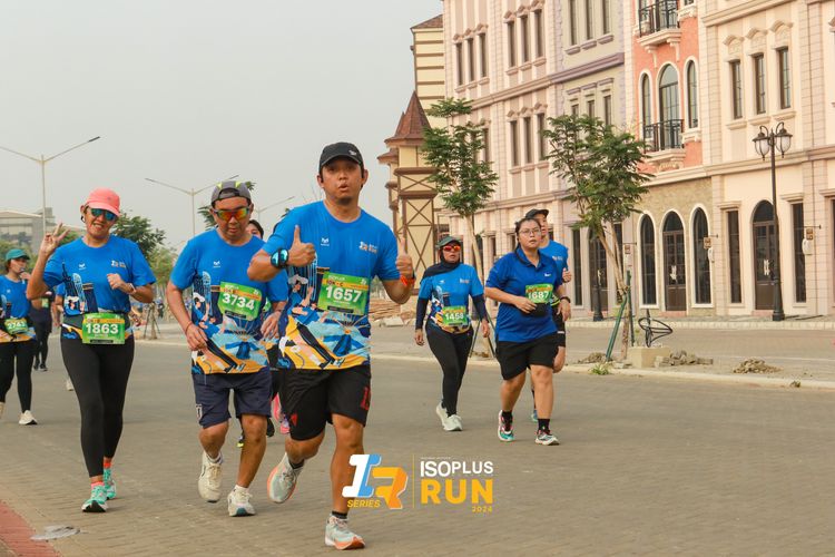 Race photo from ISOPlus Run 2024 Jakarta