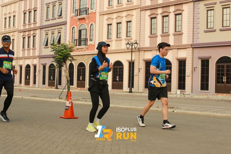 Race photo from ISOPlus Run 2024 Jakarta
