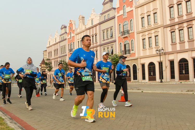 Race photo from ISOPlus Run 2024 Jakarta
