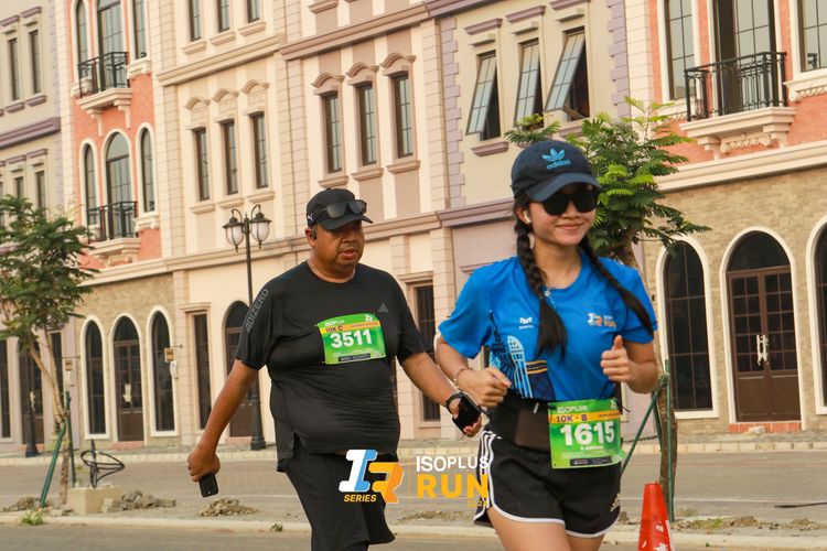 Race photo from ISOPlus Run 2024 Jakarta