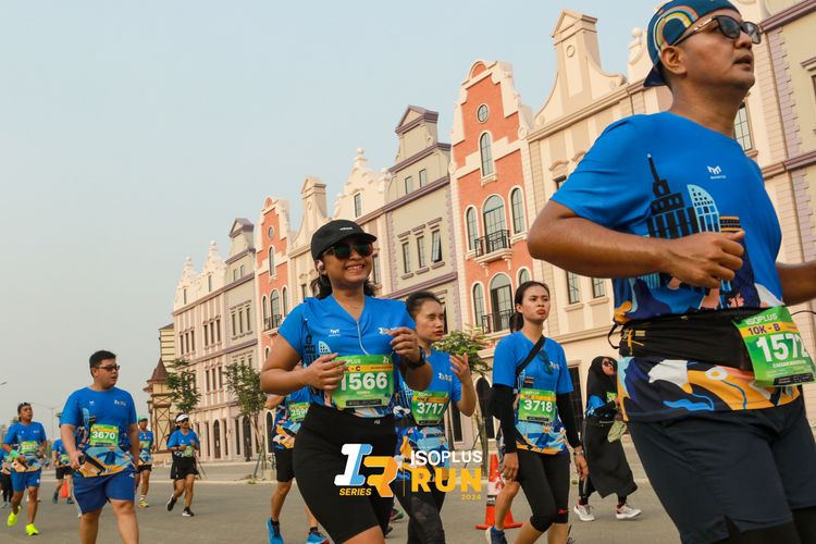 Race photo from ISOPlus Run 2024 Jakarta