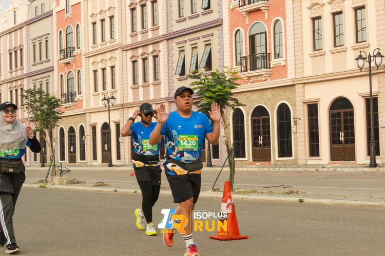 Race photo from ISOPlus Run 2024 Jakarta