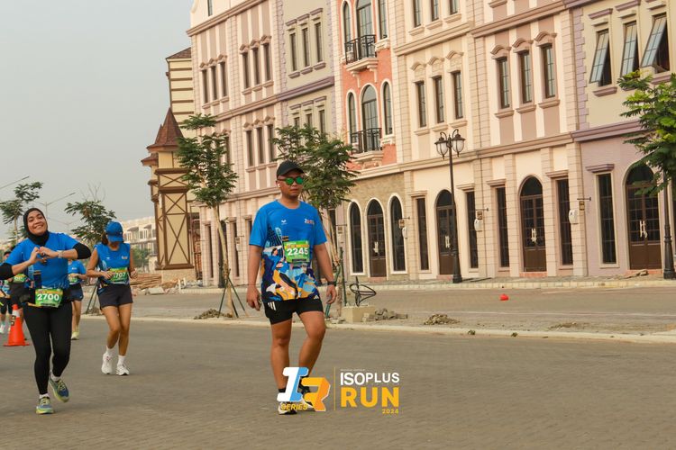 Race photo from ISOPlus Run 2024 Jakarta
