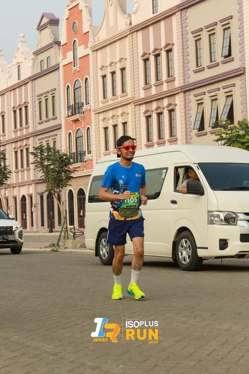 Race photo from ISOPlus Run 2024 Jakarta