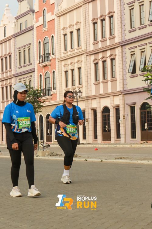 Race photo from ISOPlus Run 2024 Jakarta