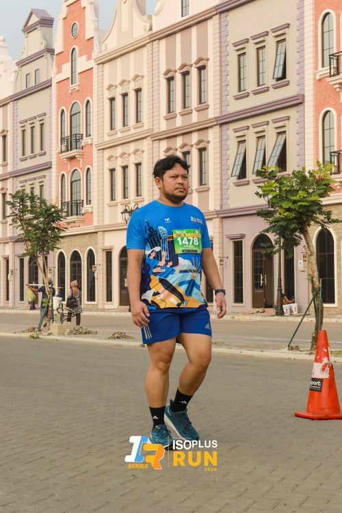 Race photo from ISOPlus Run 2024 Jakarta