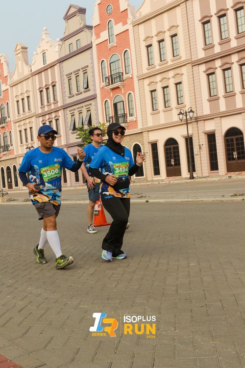 Race photo from ISOPlus Run 2024 Jakarta