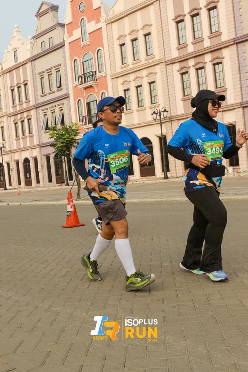 Race photo from ISOPlus Run 2024 Jakarta