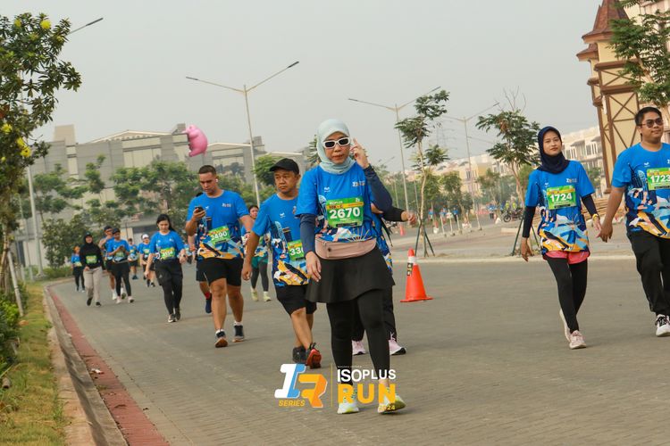 Race photo from ISOPlus Run 2024 Jakarta