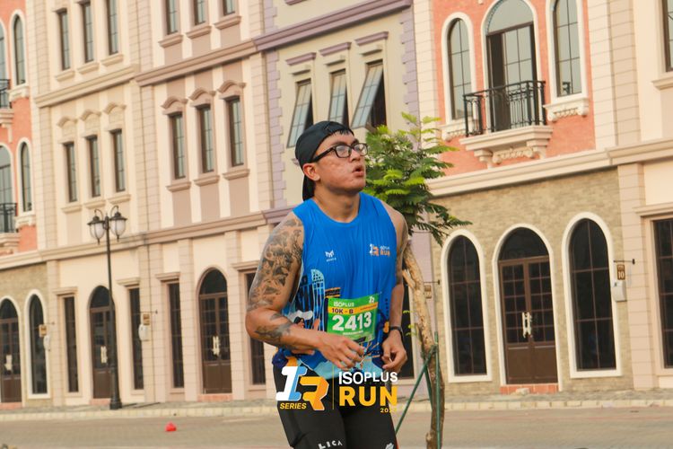 Race photo from ISOPlus Run 2024 Jakarta