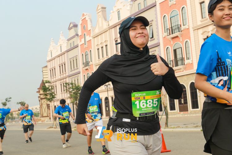 Race photo from ISOPlus Run 2024 Jakarta