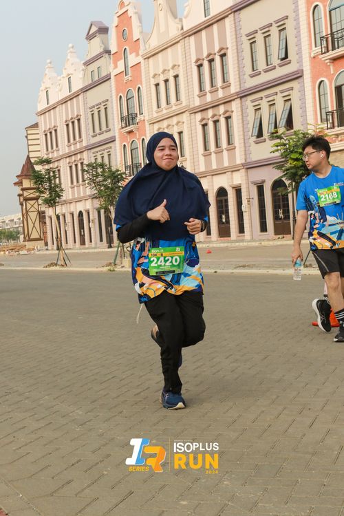 Race photo from ISOPlus Run 2024 Jakarta