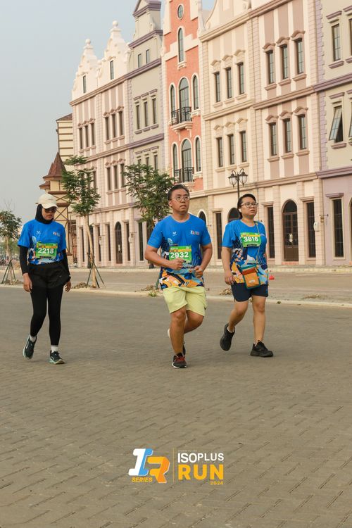 Race photo from ISOPlus Run 2024 Jakarta