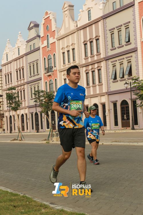 Race photo from ISOPlus Run 2024 Jakarta