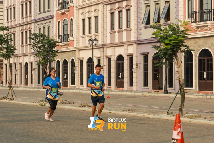 Race photo from ISOPlus Run 2024 Jakarta